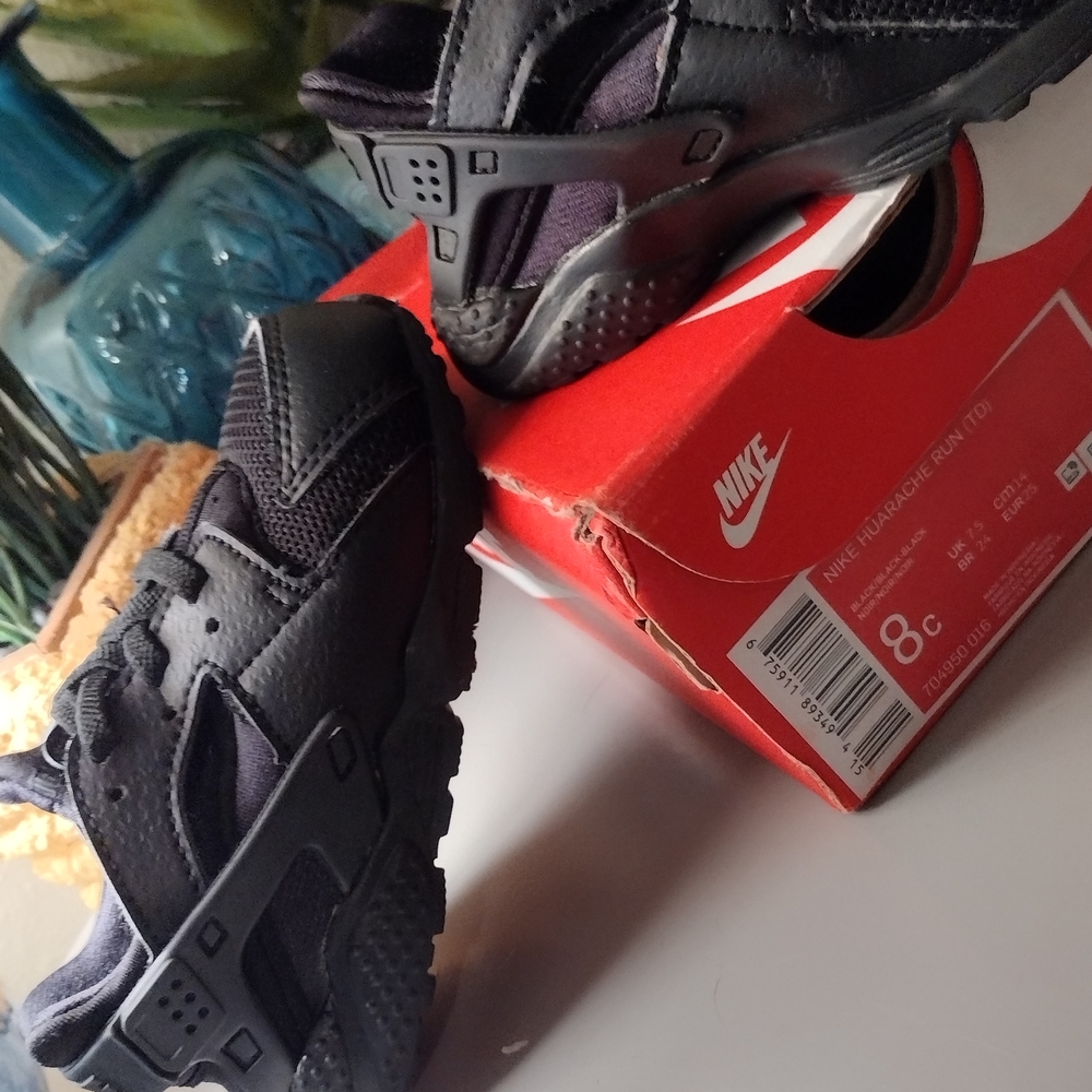 Nike Kids Sneakers Black and Purple